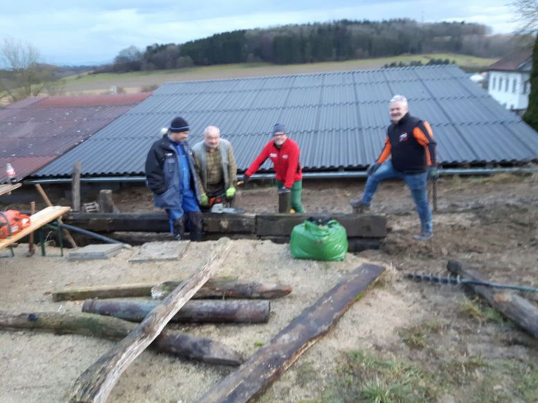 E1ACD35B-42B0-4B3E-83B0-ED53603BEB79